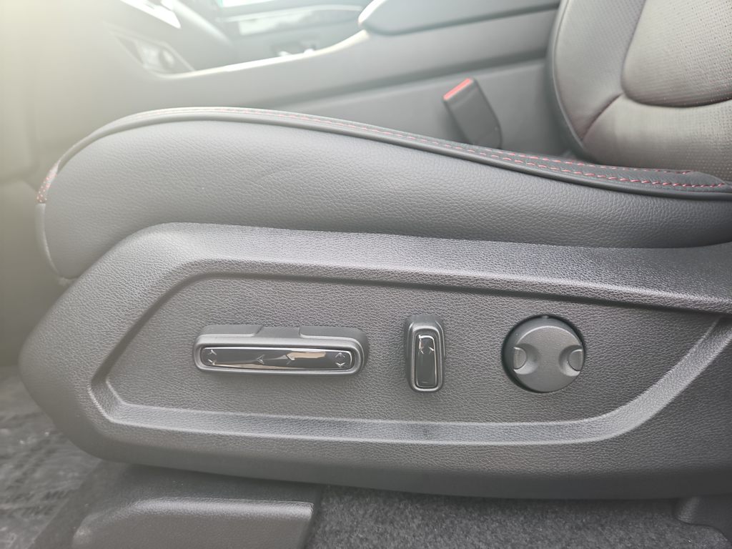 Thumbnail: 2025 Honda Pilot - 20