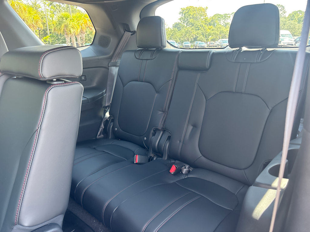 Thumbnail: 2025 Honda Pilot - 26