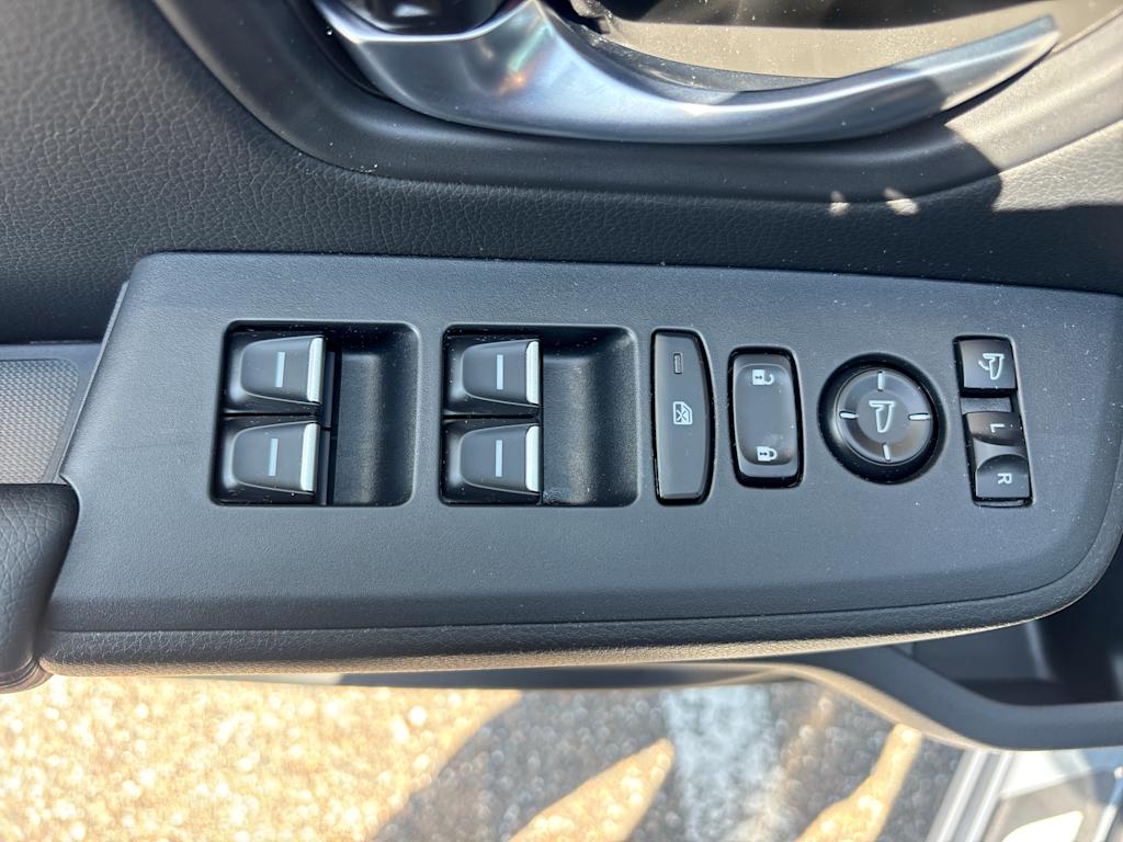 Thumbnail: 2025 Honda Pilot - 21