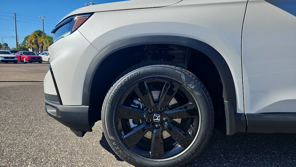 Thumbnail: 2025 Honda Pilot - 5