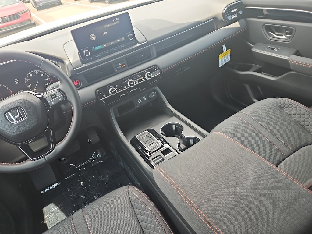 Thumbnail: 2025 Honda Pilot - 7