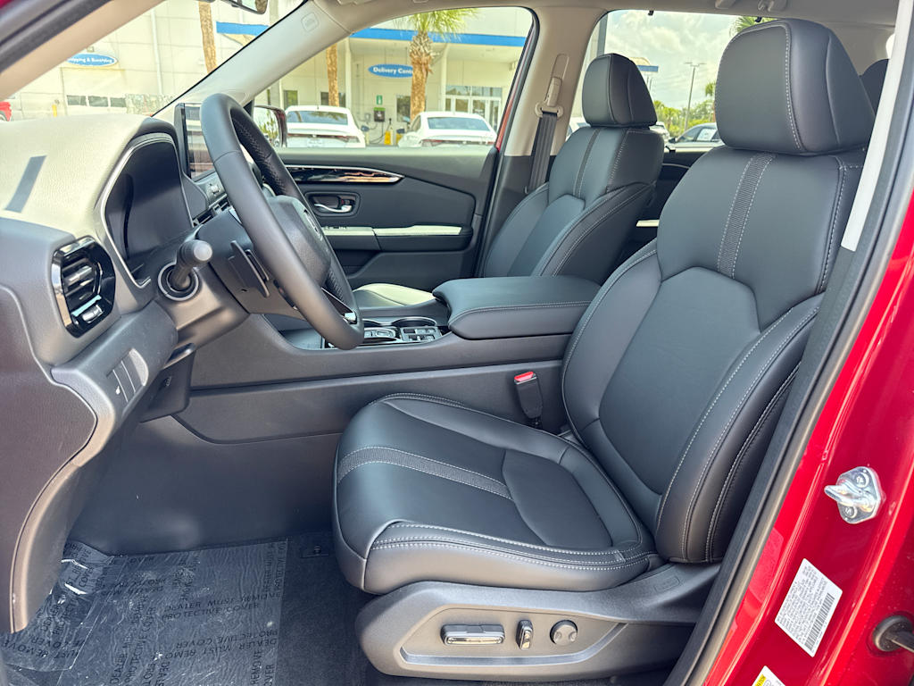 Thumbnail: 2026 Honda Pilot - 8