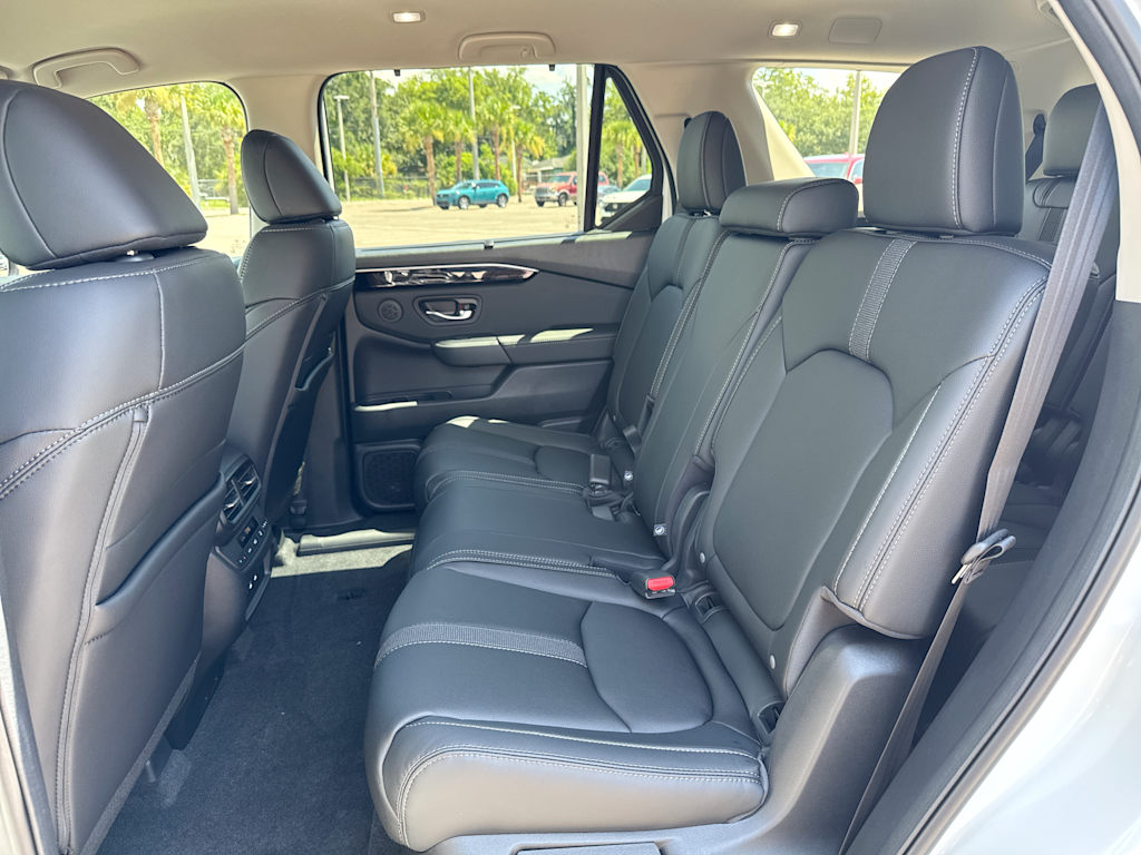 Thumbnail: 2026 Honda Pilot - 10