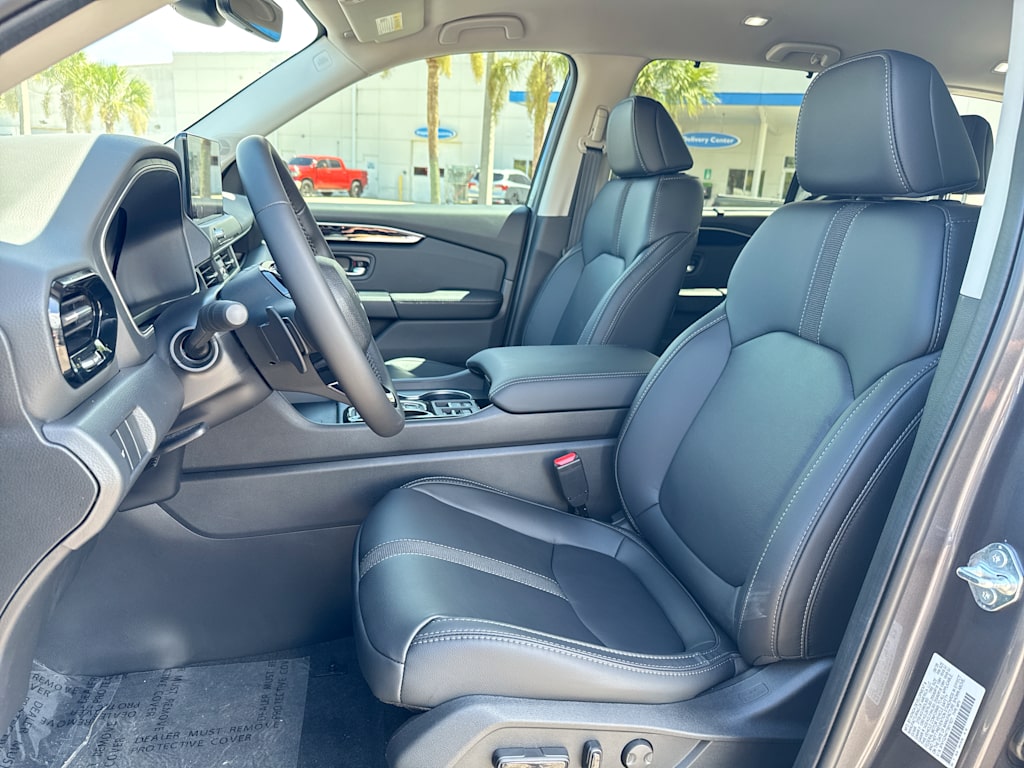 Thumbnail: 2026 Honda Pilot - 10