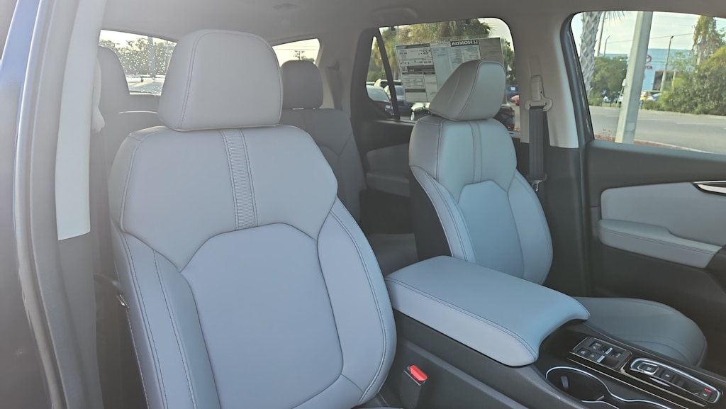 Thumbnail: 2025 Honda Pilot - 9