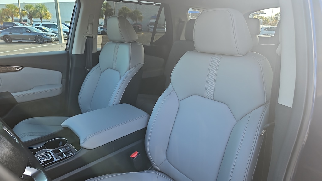 Thumbnail: 2025 Honda Pilot - 8