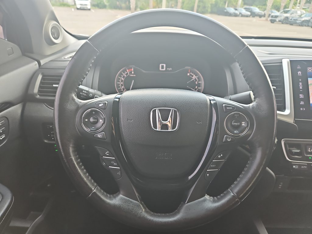 Thumbnail: 2017 Honda Ridgeline - 2