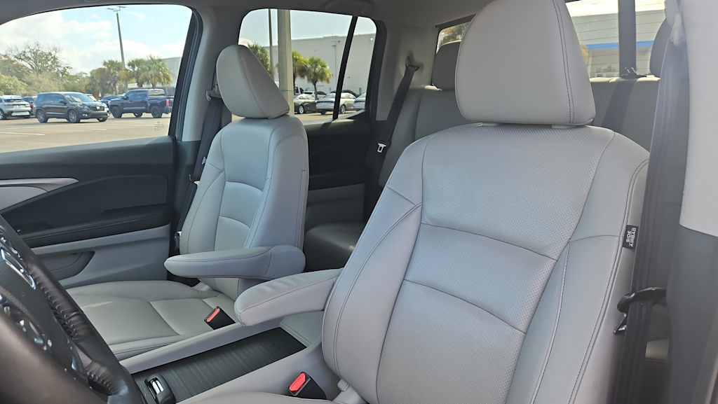 Thumbnail: 2023 Honda Ridgeline - 10