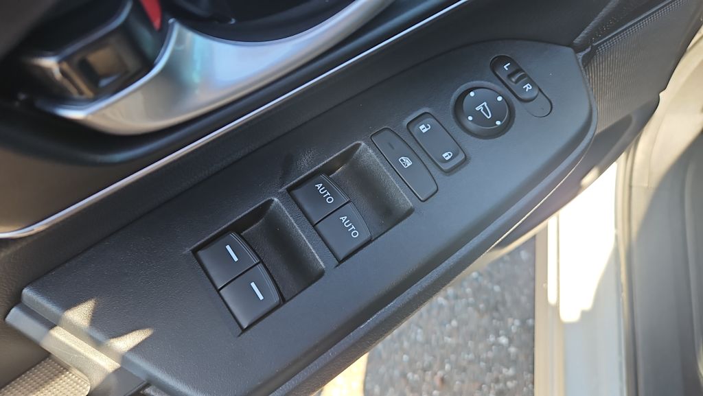 Thumbnail: 2021 Honda CR-V - 21