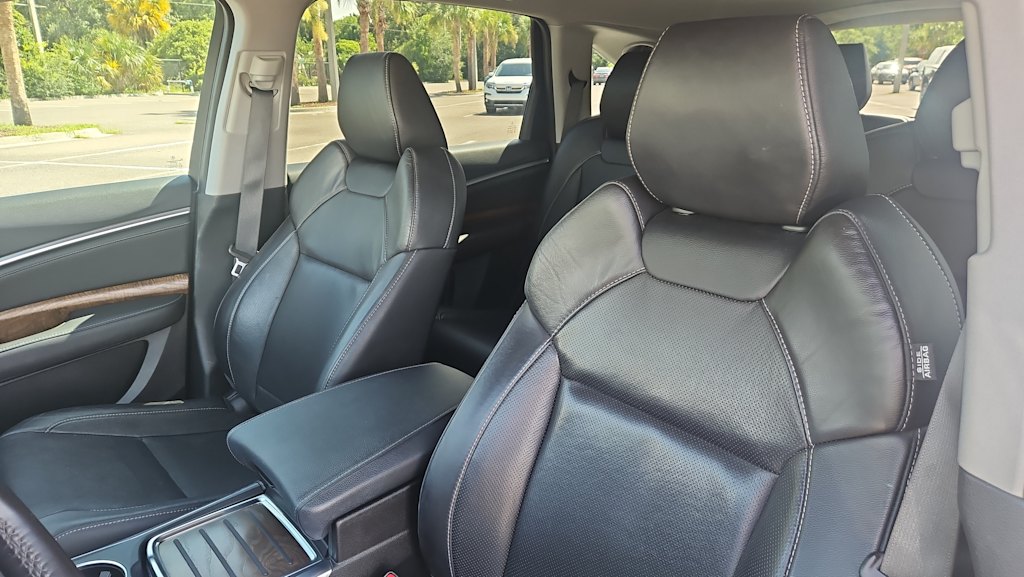 Thumbnail: 2020 Acura MDX - 8