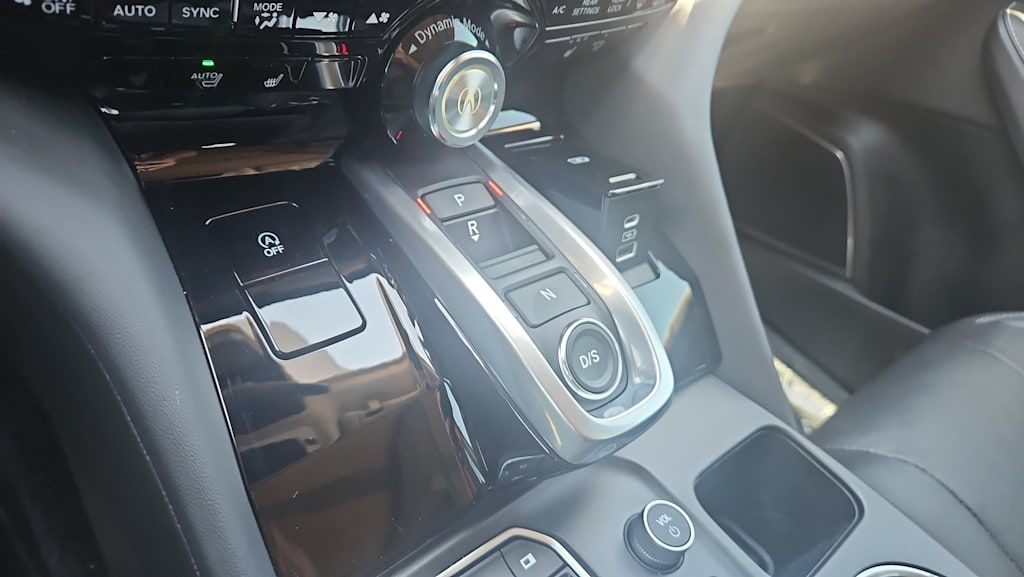 Thumbnail: 2023 Acura MDX - 14