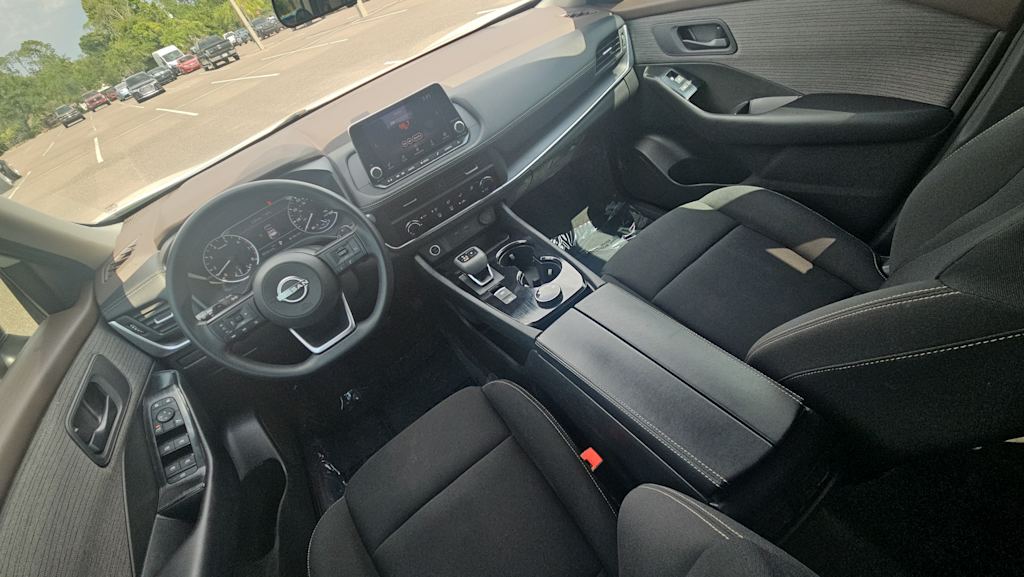 Thumbnail: 2023 Nissan Rogue - 7