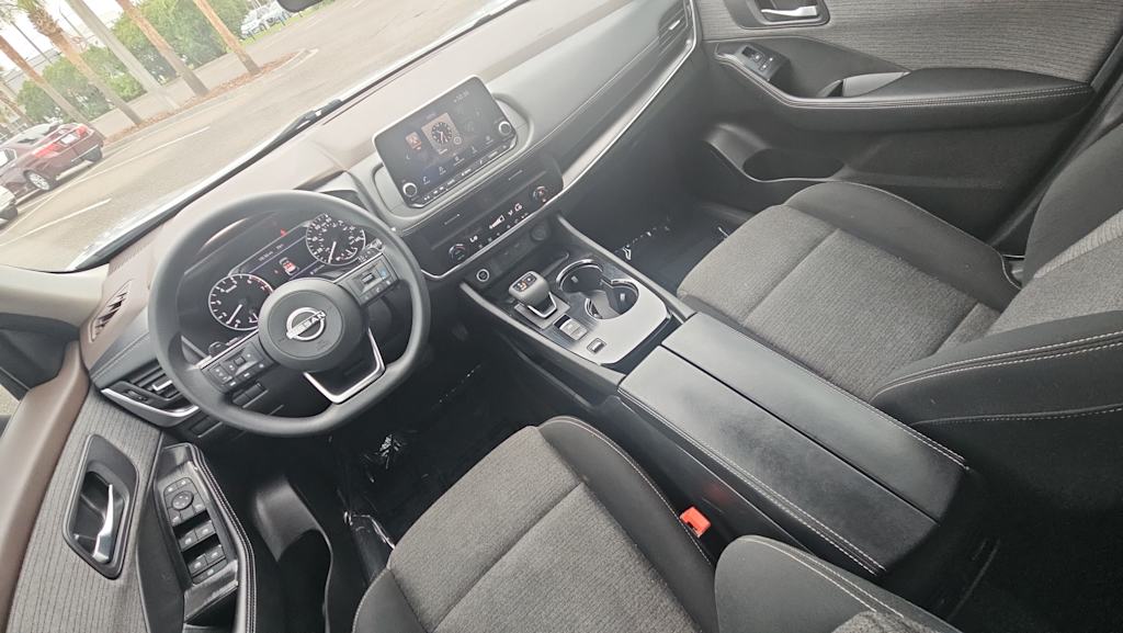 Thumbnail: 2023 Nissan Rogue - 9