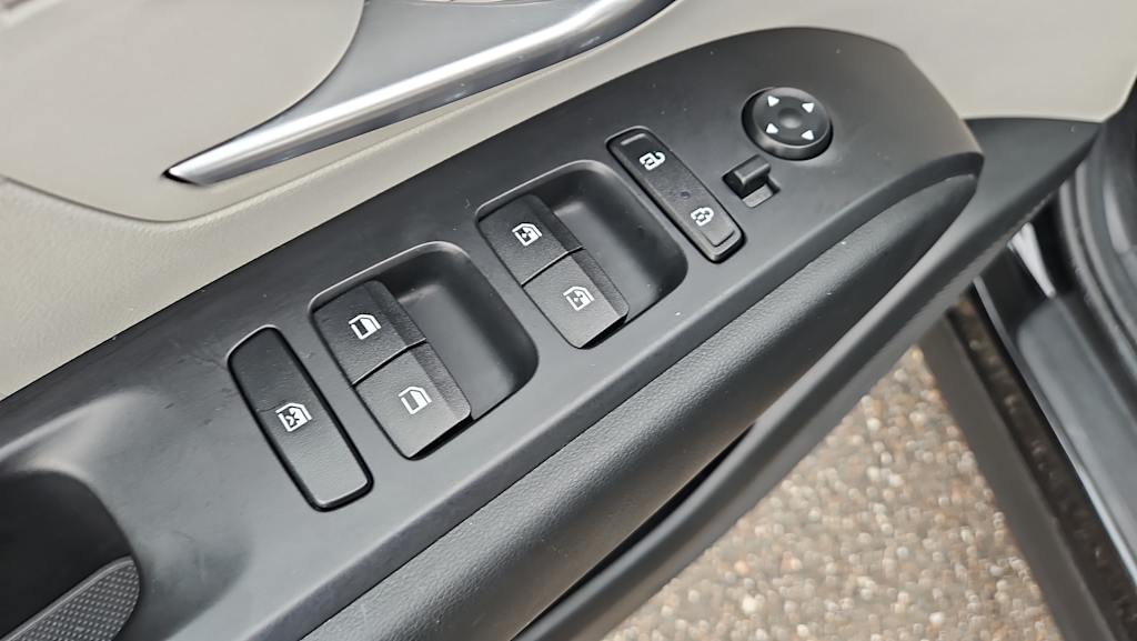 Thumbnail: 2023 Hyundai Tucson - 22