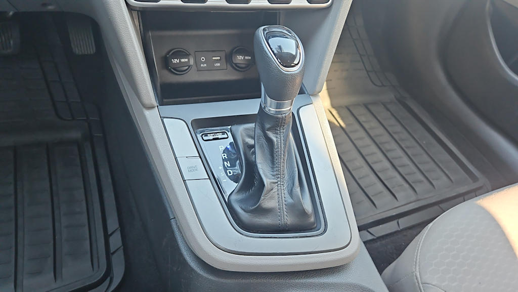 Thumbnail: 2020 Hyundai Elantra - 12