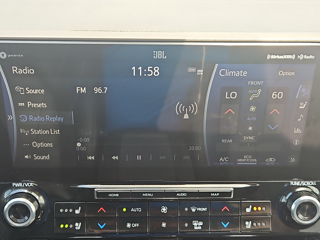 Thumbnail: 2020 Toyota Highlander - 12