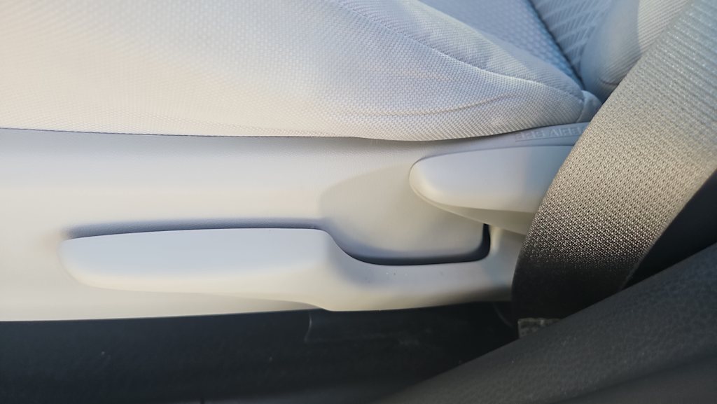 Thumbnail: 2019 Toyota Highlander - 21