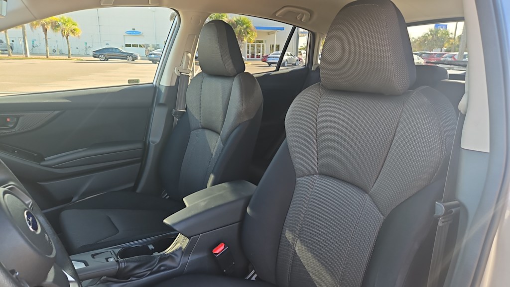 Thumbnail: 2019 Subaru Crosstrek - 9