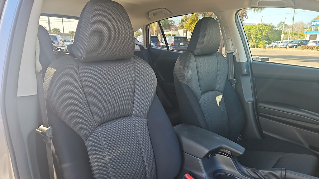 Thumbnail: 2019 Subaru Crosstrek - 10