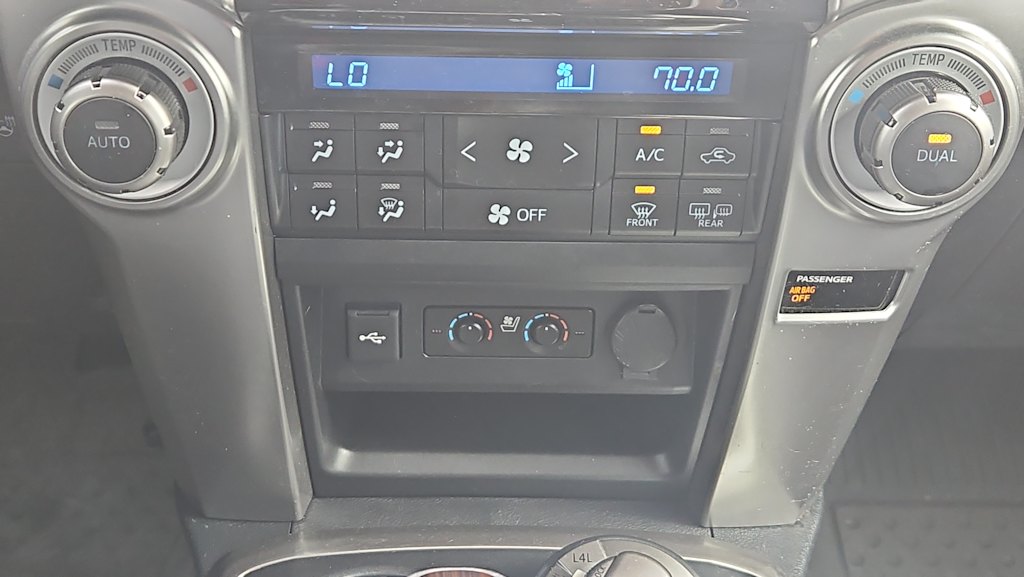 Thumbnail: 2023 Toyota 4Runner - 24