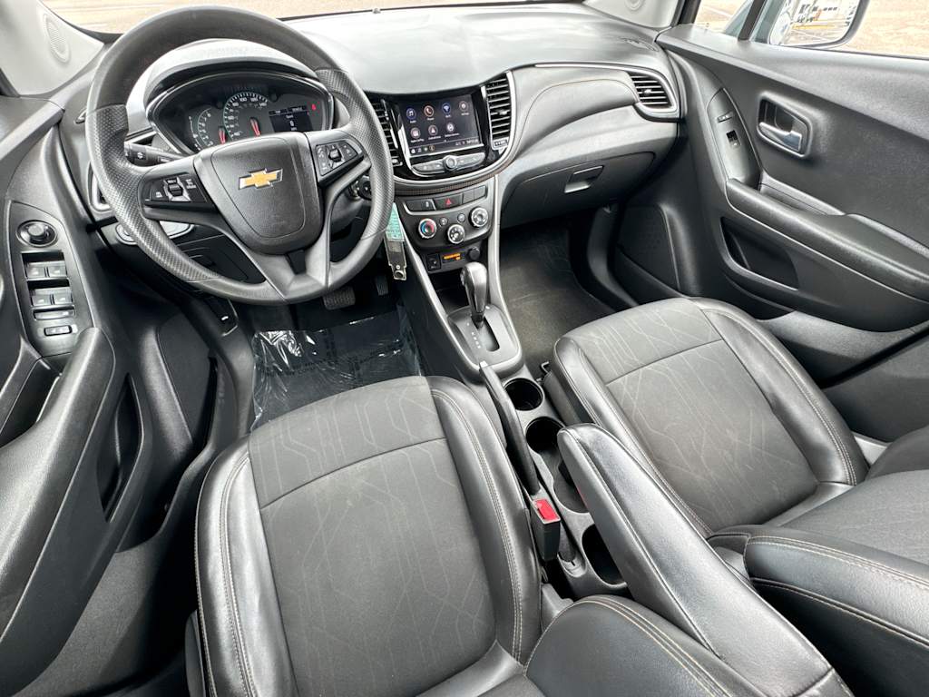 Thumbnail: 2021 Chevrolet Trax - 9