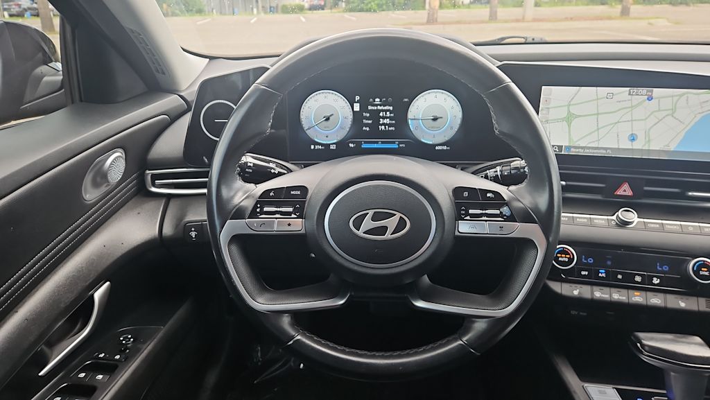 Thumbnail: 2024 Hyundai Elantra - 2