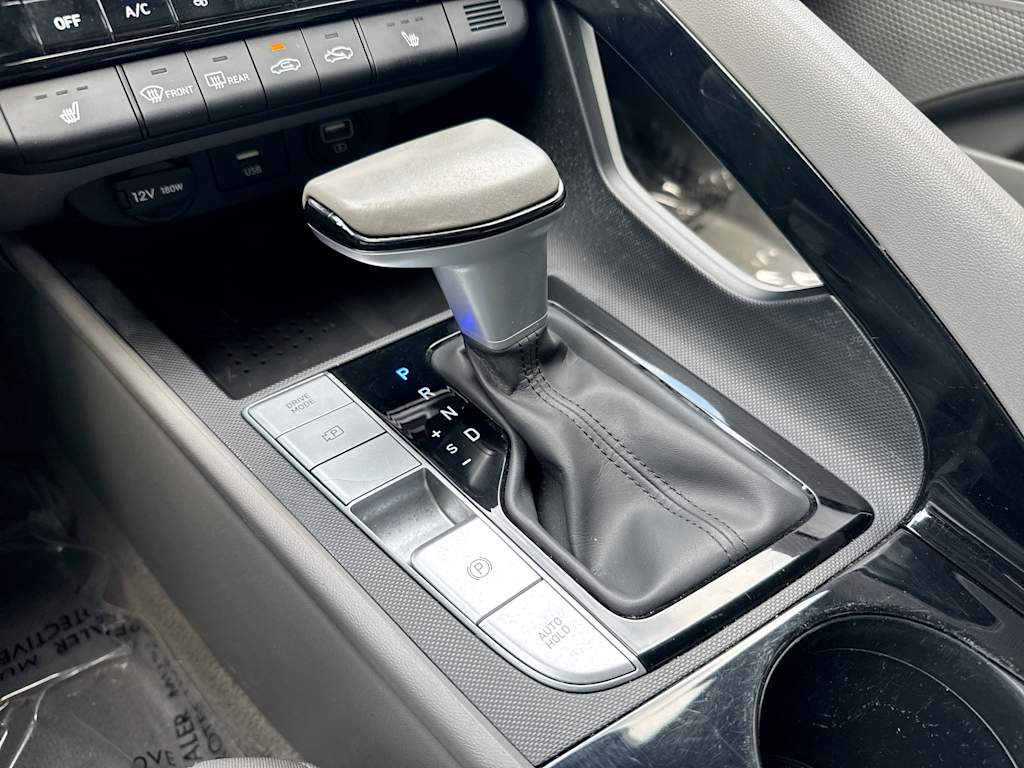 Thumbnail: 2023 Hyundai Elantra - 13