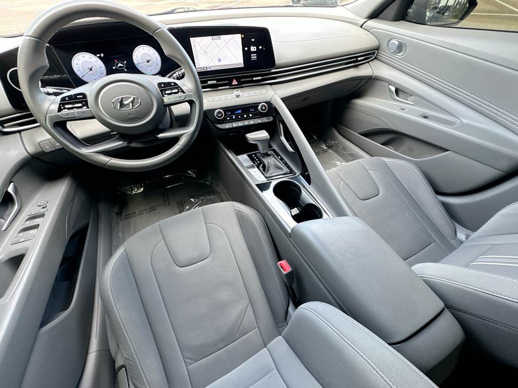 Thumbnail: 2023 Hyundai Elantra - 8