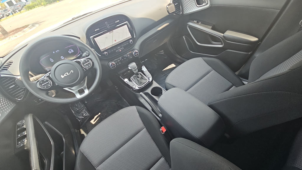 Thumbnail: 2024 Kia Soul - 7