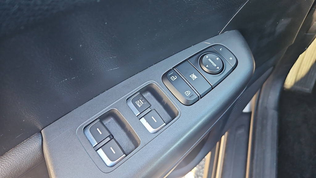 Thumbnail: 2021 Kia Sportage - 21