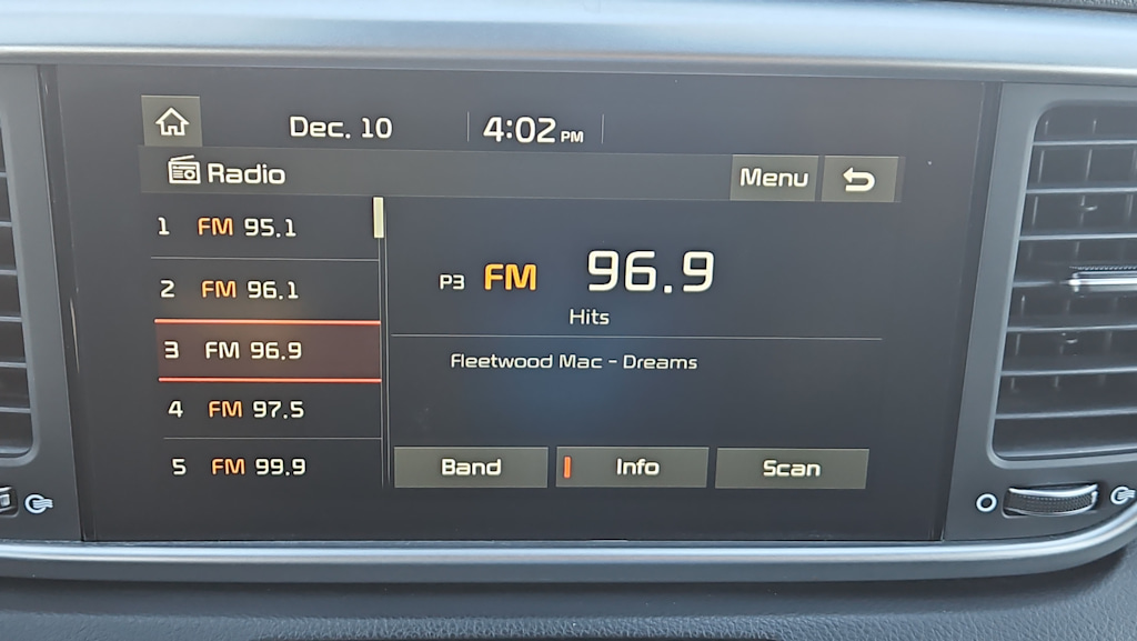 Thumbnail: 2021 Kia Sportage - 10