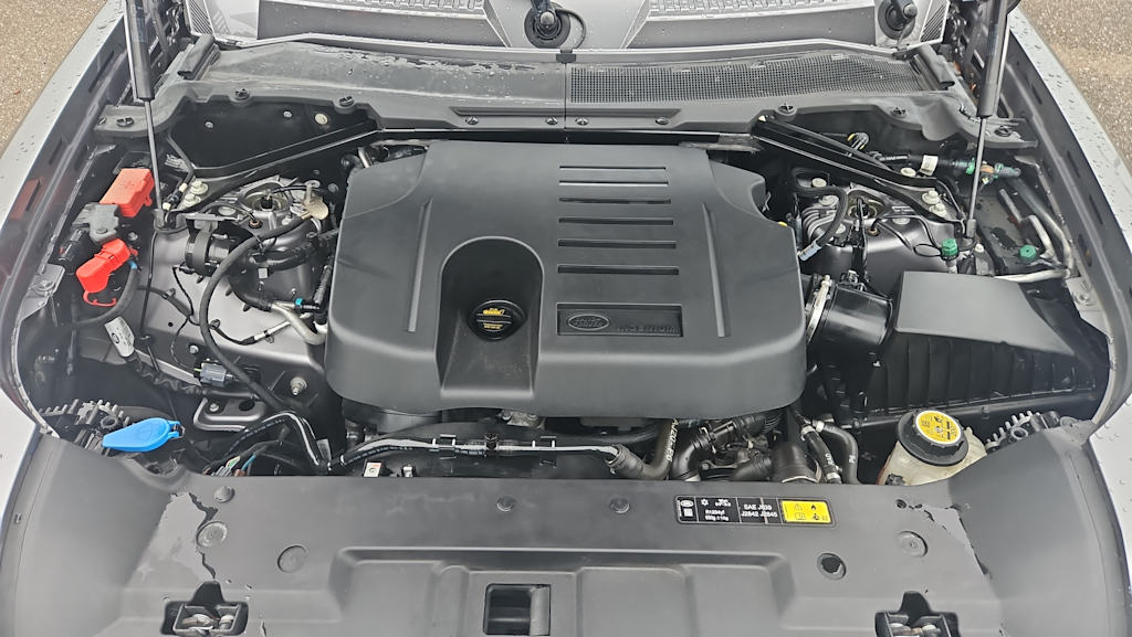 Thumbnail: 2020 Land Rover Defender - 6