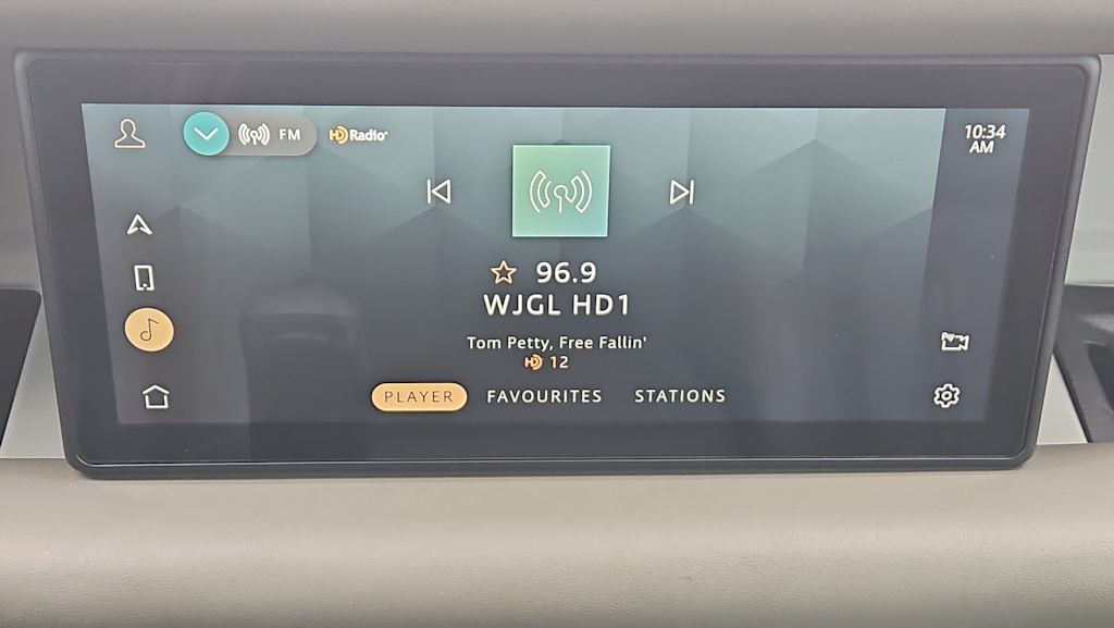 Thumbnail: 2020 Land Rover Defender - 21