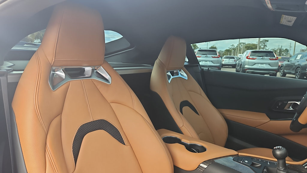 Thumbnail: 2025 Toyota GR Supra - 10