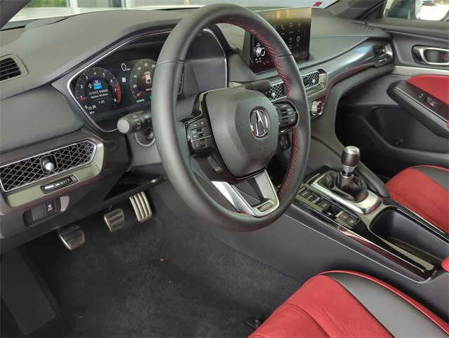 Thumbnail: 2025 Acura Integra - 2