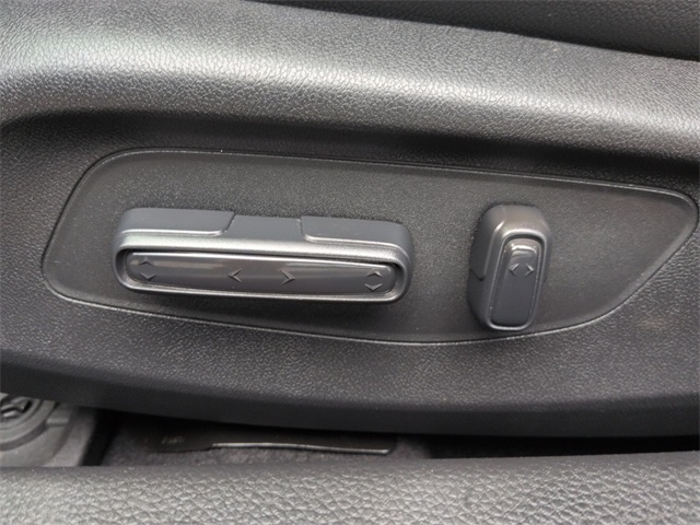 Thumbnail: 2023 Acura Integra - 27