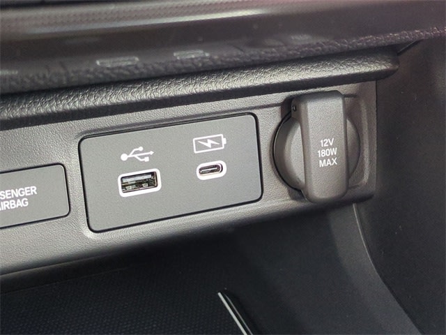 Thumbnail: 2025 Acura Integra - 35