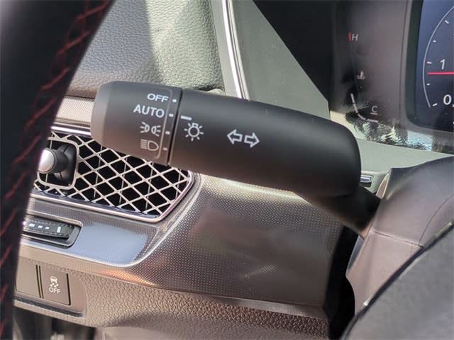 Thumbnail: 2025 Acura Integra - 19