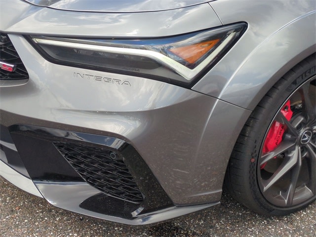 Thumbnail: 2025 Acura Integra - 25