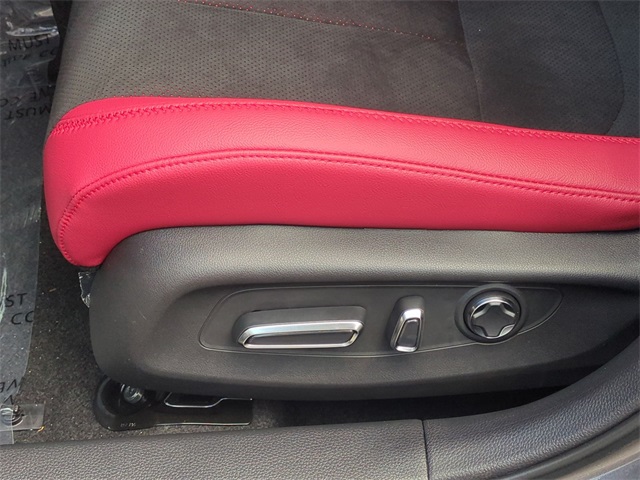 Thumbnail: 2025 Acura Integra - 27