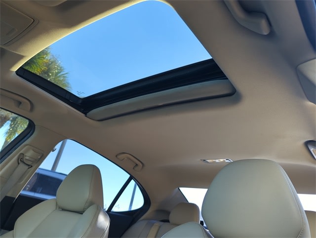 Thumbnail: 2016 Acura TLX - 28