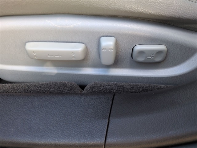 Thumbnail: 2016 Acura TLX - 27