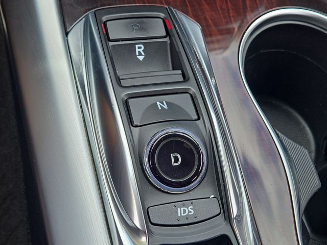 Thumbnail: 2015 Acura TLX - 32