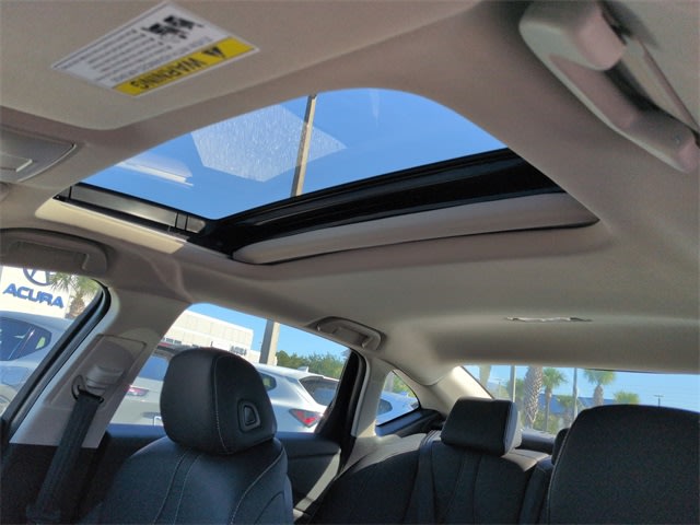 Thumbnail: 2025 Acura TLX - 28