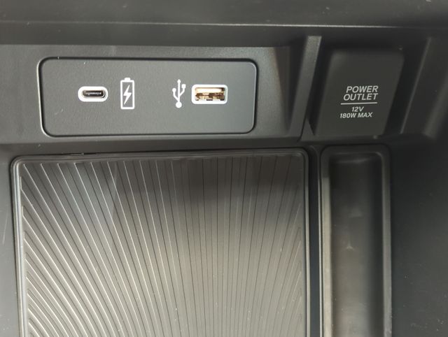 Thumbnail: 2025 Acura TLX - 37