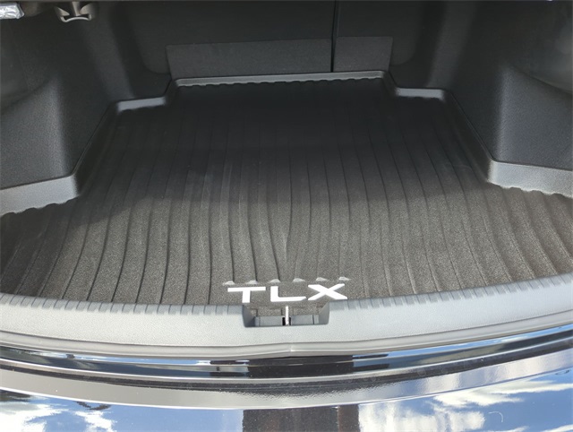 Thumbnail: 2025 Acura TLX - 18