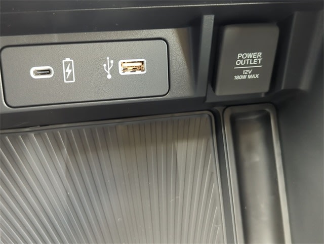 Thumbnail: 2025 Acura TLX - 38