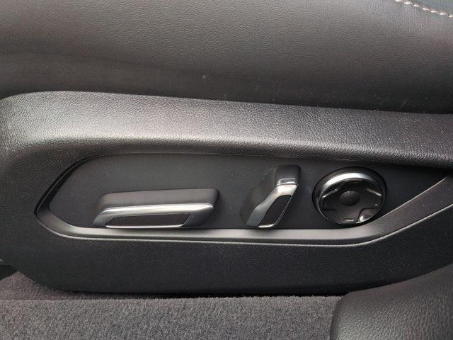 Thumbnail: 2025 Acura TLX - 27