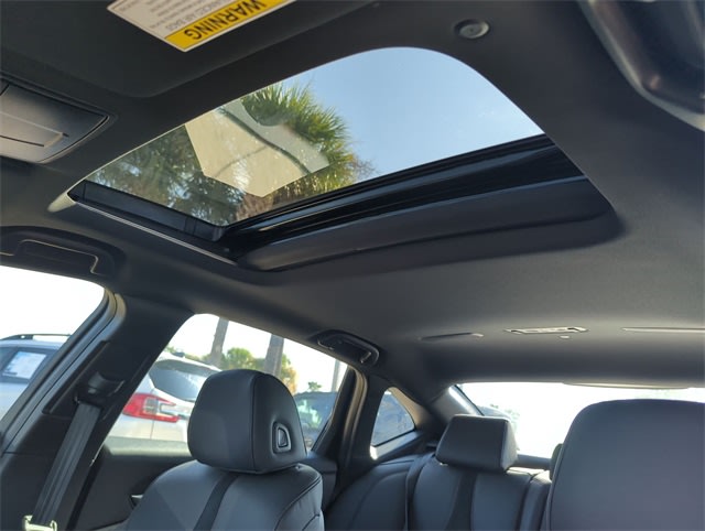 Thumbnail: 2025 Acura TLX - 28