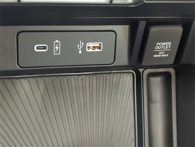 Thumbnail: 2025 Acura TLX - 37